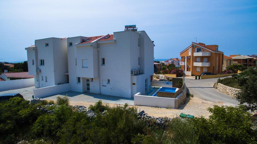 Villa Jasmina Novalja Exterior photo
